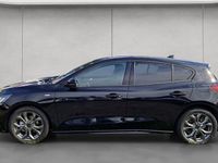 Neu Ford Focus ST-Line 125 PS (91 kW) 2025 Schwarz Limousine