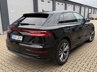 Gebraucht Audi Q8 286 PS (210 kW) 2022 Schwarz SUV