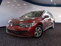 Gebraucht VW Golf VIII Life 150 PS (110 kW) 2024 Rot / kings red Kombi