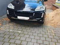 Second-hand Porsche Cayenne 300 CP (220 kW) 2007 Negru SUV