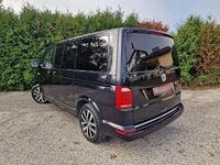 Gebraucht VW Multivan Highline 204 PS (150 kW) 2015 Deep black perleffekt Van / Kleinbus