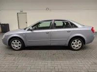 Używany Audi A4 131 KM (96 kW) 2003 Szary Sedan/Limuzyna