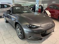 Neu Mazda MX5 Exclusive-Line 132 PS (97 kW) 2025 Machine grey Cabrio
