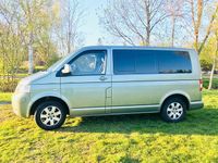 Usado VW Caravelle 131 CV (96 kW) 2005 Verde Van