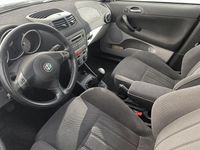 Gebraucht Alfa Romeo 147 120 PS (88 kW) 2002 Silber Kleinwagen