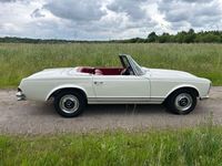 Gebraucht Mercedes 230 150 PS (110 kW) 1967 Weiß Cabrio