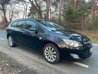 Gebraucht Opel Astra 140 PS (102 kW) 2012 Schwarz Kombi