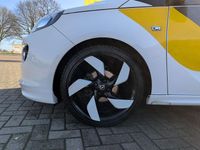 Gebraucht Opel Adam Slam 101 PS (74 kW) 2015 Weiß Kleinwagen