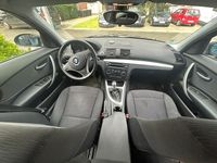 Gebraucht BMW 118 143 PS (105 kW) 2007 Blau Kleinwagen