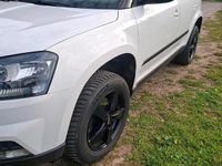 Gebraucht Skoda Yeti 160 PS (117 kW) 2014 Weiß SUV