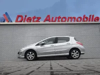 Gebraucht Peugeot 308 Platinum 120 PS (88 kW) 2011 Silber (metallic) Kleinwagen