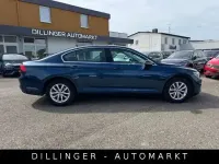 Usata VW Passat 120 CV (88 kW) 2019 Blu Berlina