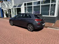 Gebraucht Hyundai i30 Premium 140 PS (102 kW) 2019 Grau Limousine
