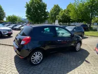 Gebraucht Renault Clio III Expression 75 PS (55 kW) 2011 Schwarz Kleinwagen