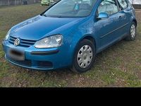 Gebraucht VW Golf V 75 PS (55 kW) 2004 Blau Kleinwagen