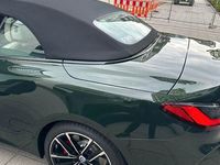 Gebraucht BMW 430 Cabriolet M Sport 245 PS (180 kW) 2023 Grün Cabrio