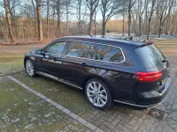 Gebraucht VW Passat Trendline 120 PS (88 kW) 2015 Schwarz Kombi