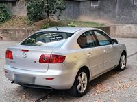 Second-hand Mazda 3 77 CP (56 kW) 2004 Argintiu Berlinǎ