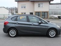 Gebraucht BMW 218 Active Tourer 140 PS (102 kW) 2020 Grau Van / Kleinbus
