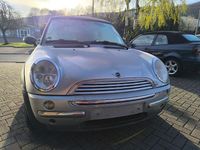 Usado Mini ONE 90 HP (66 kW) 2002 Prateado Citadino