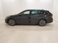 Gebraucht Skoda Octavia Clever 110 PS (80 kW) 2021 Schwarzmagic perleffekt Kombi