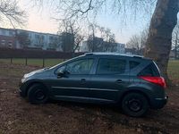 Gebraucht Peugeot 207 70 PS (51 kW) 2012 Schwarz Kombi