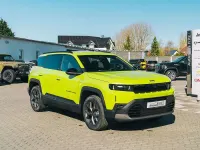 Neu Jeep Compass 145 PS (106 kW) 2026 Grün SUV