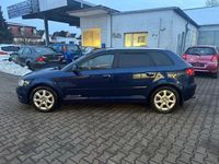Gebraucht Audi A3 Attraction 90 PS (66 kW) 2012 Blau Limousine