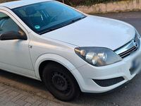 Gebraucht Opel Astra 90 PS (66 kW) 2009 Weiß Limousine