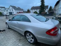 Gebraucht Mercedes CLK240 170 PS (125 kW) 2003 Silber Coupé