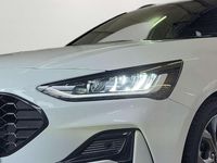 Gebraucht Ford Focus ST-Line X 155 PS (114 kW) 2024 Frostweiß Kombi