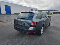 Gebraucht Skoda Octavia 116 PS (85 kW) 2019 Grau Limousine