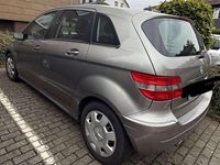 Gebraucht Mercedes B180 109 PS (80 kW) 2006 Van / Kleinbus
