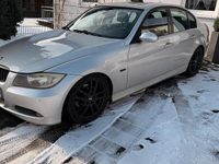 Gebraucht BMW 320 150 PS (110 kW) 2007 Silber Limousine
