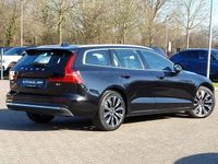 Gebraucht Volvo V60 Plus 197 PS (144 kW) 2022 Schwarz Kombi