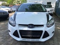 Gebraucht Ford Focus Titanium 182 PS (133 kW) 2014 Weiß Kombi