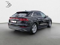 Gebraucht Audi Q8 Ambiente 286 PS (210 kW) 2021 Orcaschwarz metallic SUV