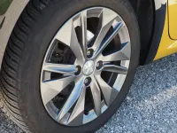 Gebraucht Peugeot e-208 Active 100 kW (136 PS) 2021 Gelb Kleinwagen
