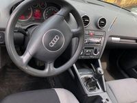 Gebraucht Audi A3 Ambiente 116 PS (85 kW) 2003 Grau Limousine