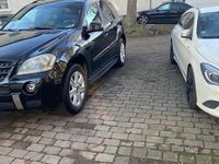 Gebraucht Mercedes ML320 246 PS (180 kW) 2006 Schwarz SUV