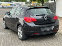 gebraucht Opel Astra Lim. 5-trg. Cosmo
