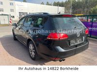 Second-hand VW Golf VII LOUNGE 125 CP (91 kW) 2015 Negru Break