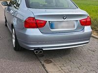 Second-hand BMW 330 245 CP (180 kW) 2009 Albastru Berlinǎ