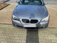 Gebraucht BMW 520 170 PS (125 kW) 2003 Silber Limousine