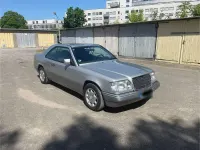 Gebraucht Mercedes E220 150 PS (110 kW) 1994 Silber Coupé