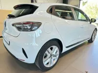 Używany Renault Clio V Evolution 67 KM (49 kW) 2024 Biały Sedan/Limuzyna