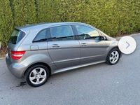 Gebraucht Mercedes B200 193 PS (141 kW) 2007 Grau Van / Kleinbus