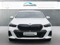 Gebraucht BMW i5 M Sport 250 kW (340 PS) 2025 Weiß Limousine