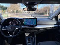 Gebraucht VW Golf VIII 116 PS (85 kW) 2024 Schwarz Limousine