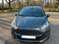Gebraucht Ford Fiesta Titanium 80 PS (58 kW) 2017 Grau Kleinwagen